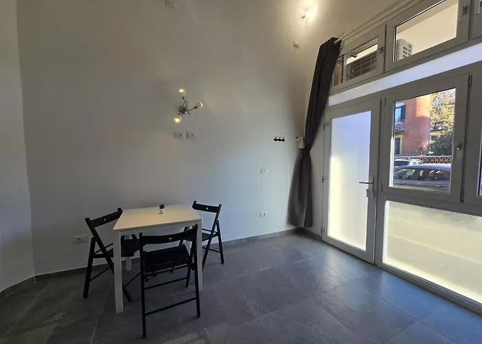 La Ca\' Pezzana Affittaly Apartments